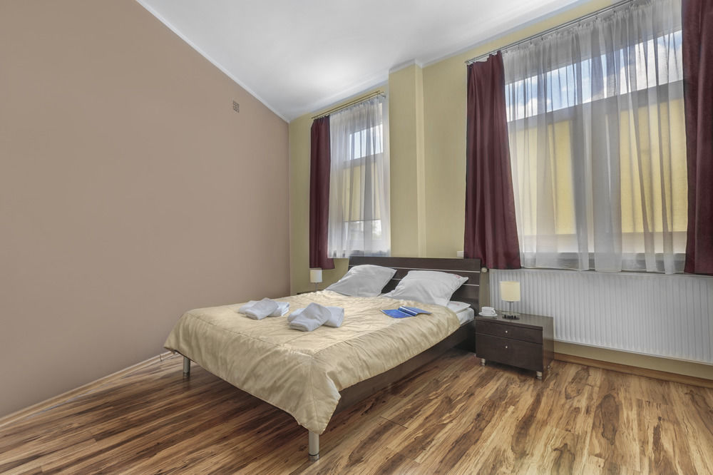 Adler Bed&Breakfast Lejlighed Łódź Eksteriør billede